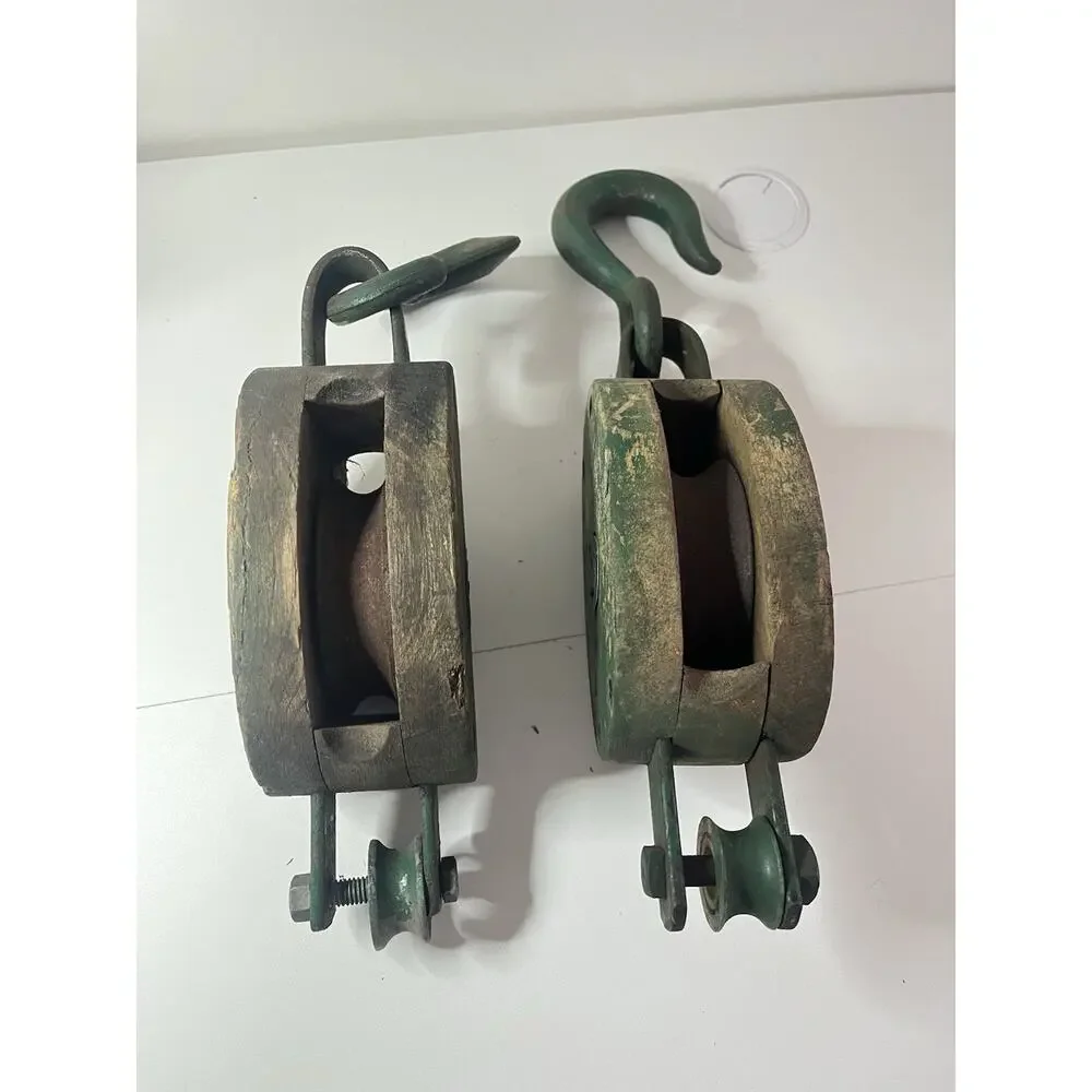 Set Of 2 Vintage Wooden Block Tackle Pulley Barn Industrial Decor Steampunk VTG